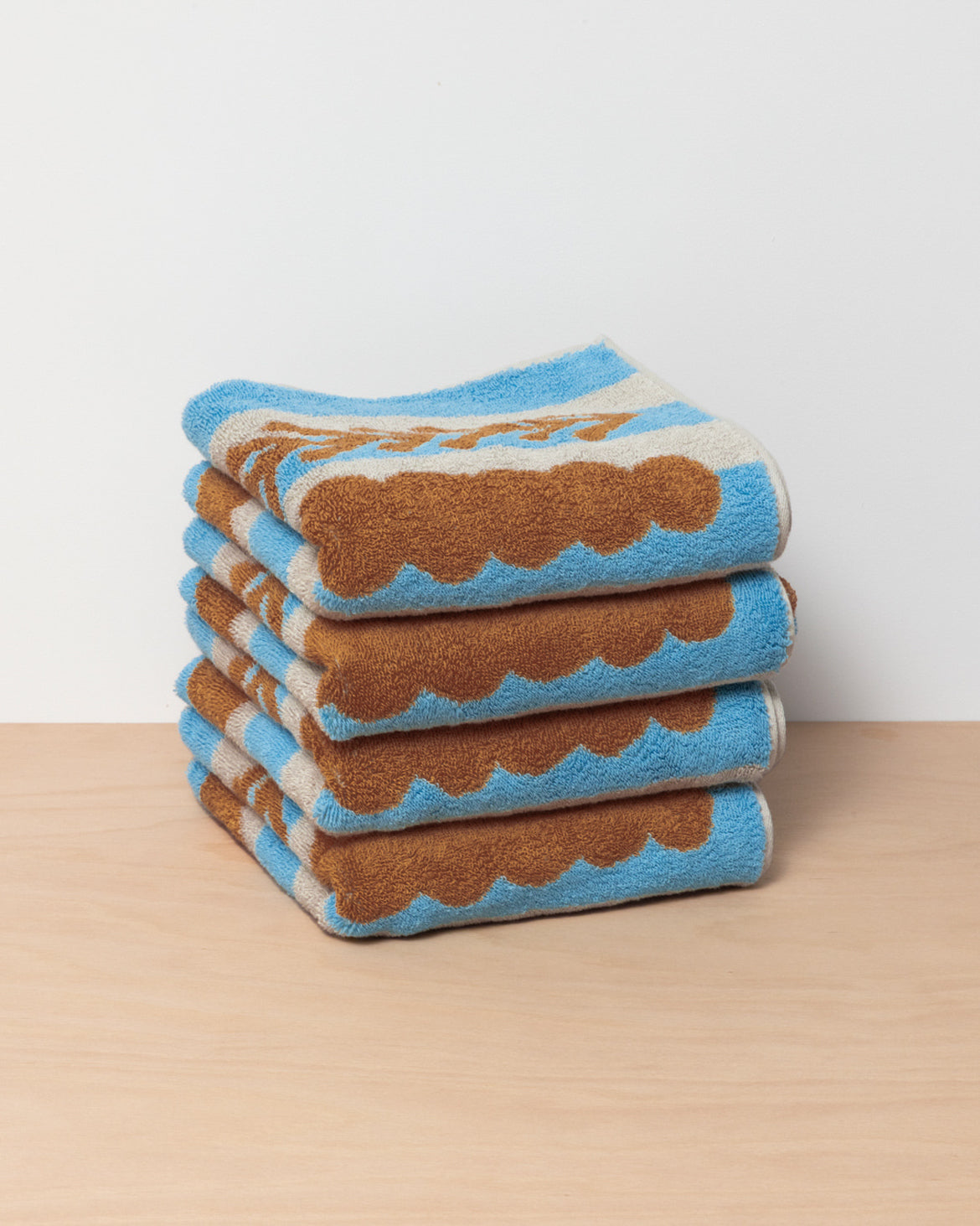 TREES FACE TOWEL - BROWN