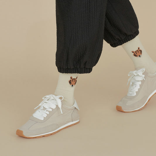 MEET TIGER SOCKS - IVORY