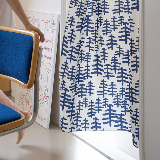 TREE & TREE DOOR CURTAIN - NAVY