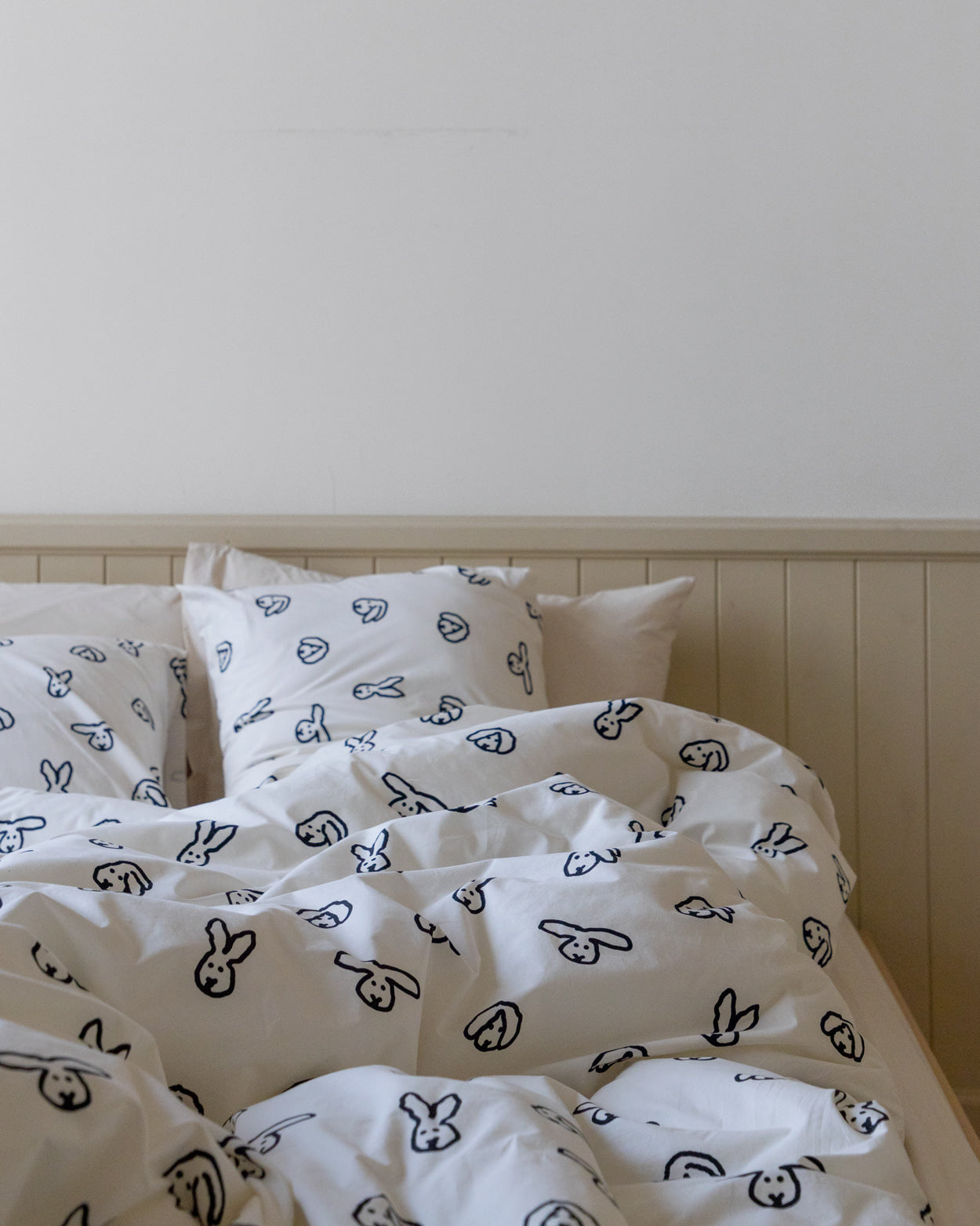 BUNNY BUNNY COMFORTER