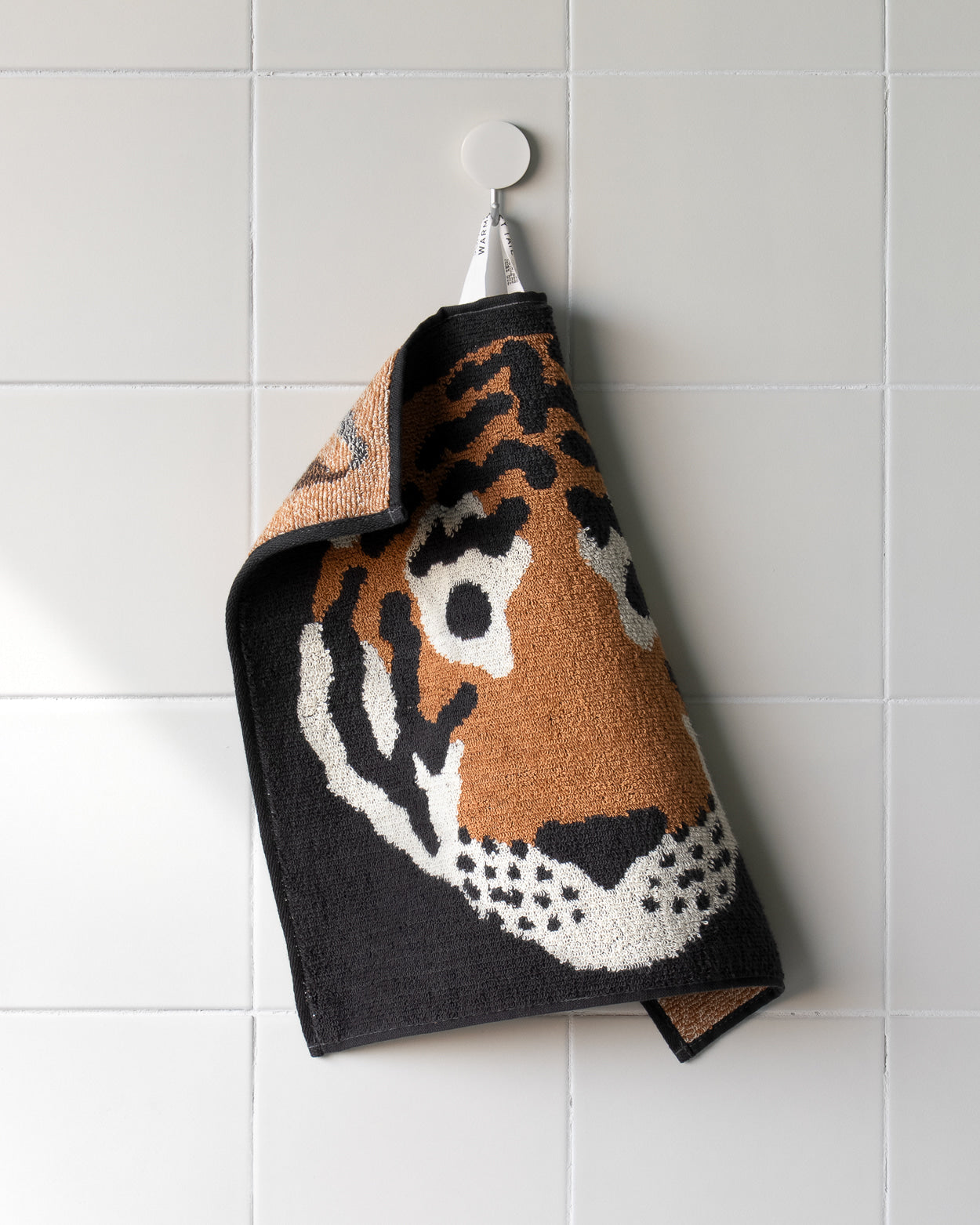 TIGER HAND TOWEL