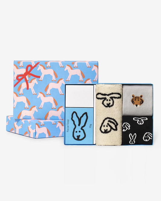 RELIEF SOAP + HAND TOWEL + SOCKS GIFT SET