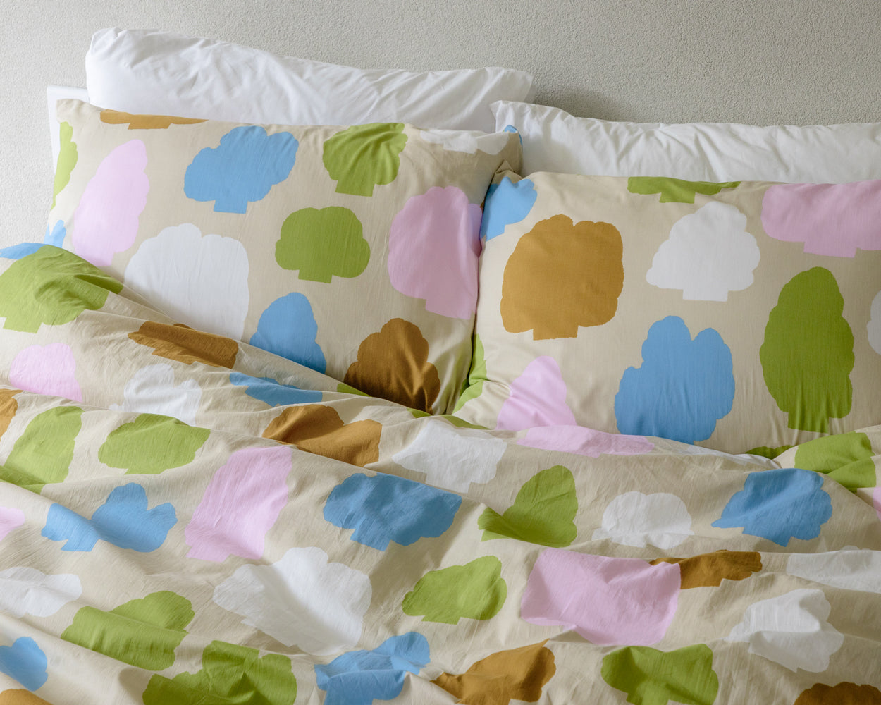 FOREST FOUR SEASONS COMFORTER