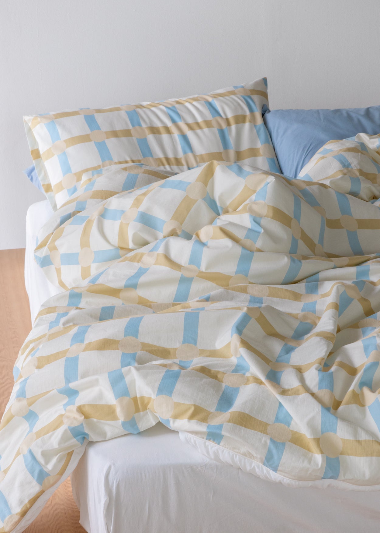 DOT CHECK BLUE STRIPE COMFORTER