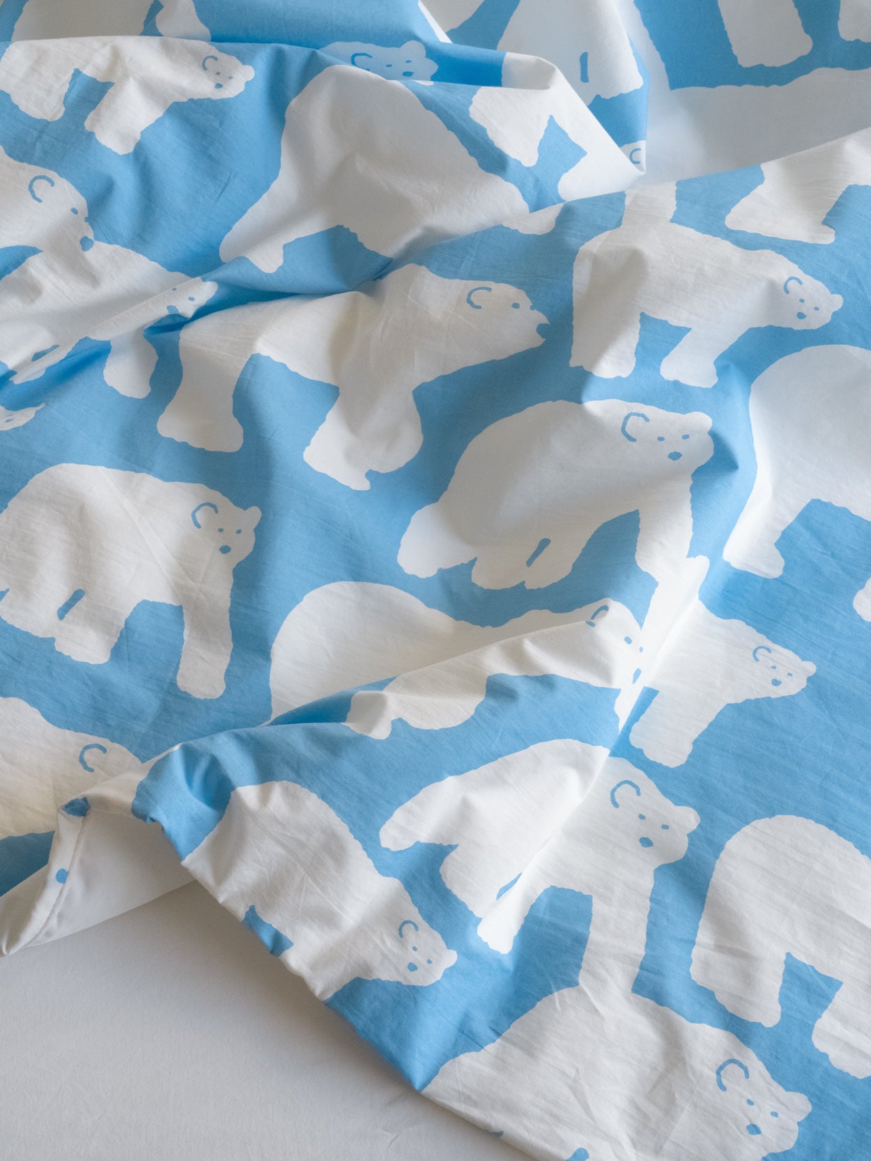 POLAR BEARS BLUE PILLOW CASE (2size)
