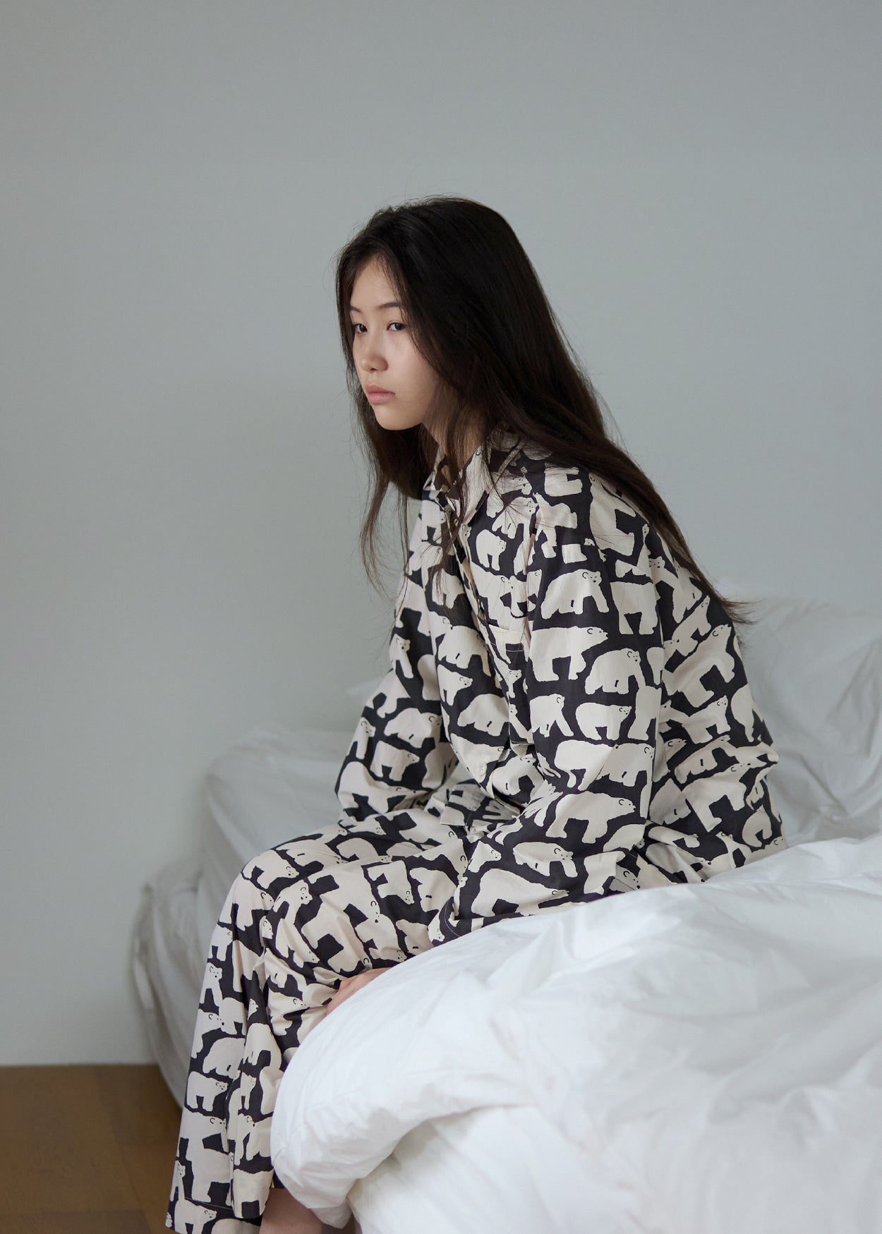 [PRE-ORDER UNTIL OCT 29] POLAR BEARS PAJAMA SET - BLACK