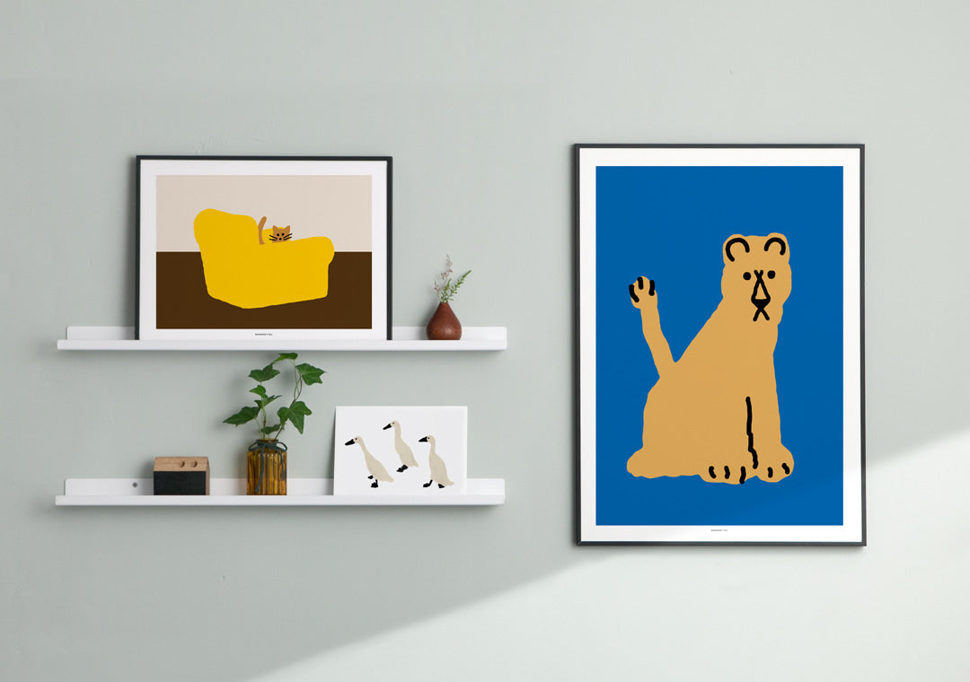 LIONESS BROWN POSTER