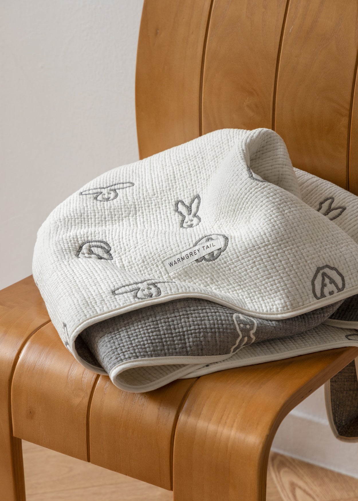 BUNNY BUNNY COTTON MODAL BLANKET - WARMGREY