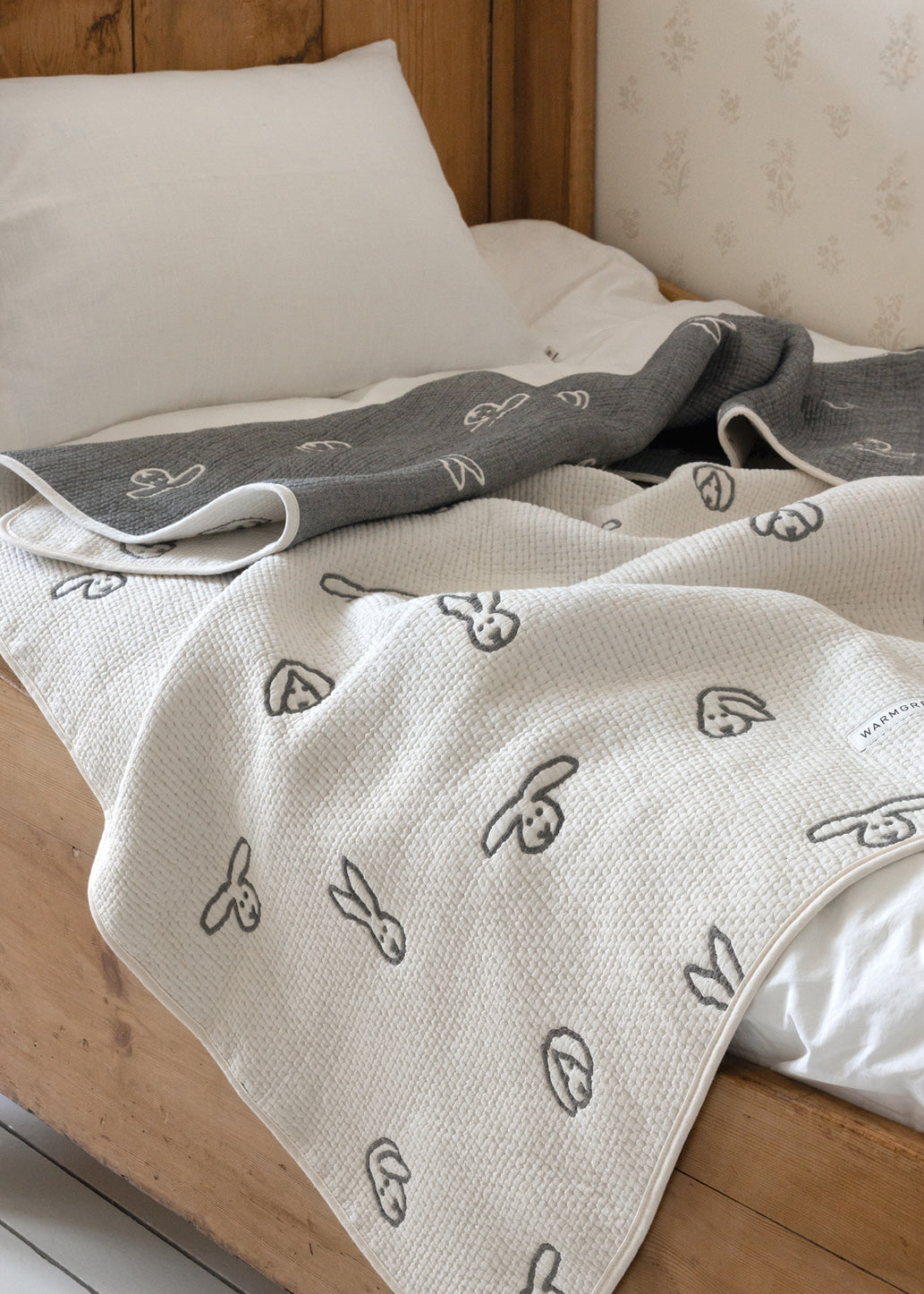 BUNNY BUNNY COTTON MODAL BLANKET - WARMGREY