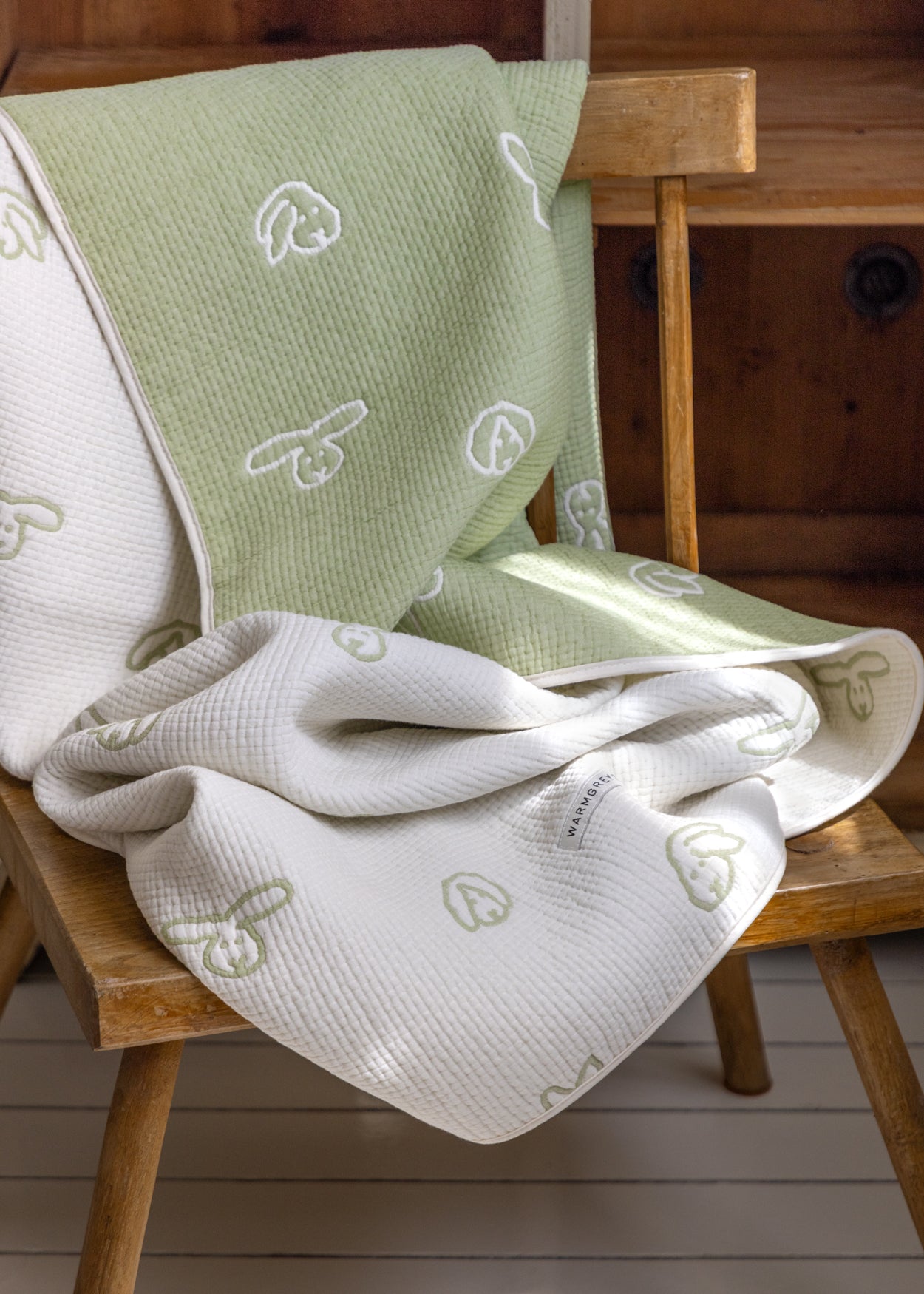 BUNNY BUNNY COTTON MODAL BLANKET - MOSS GREEN