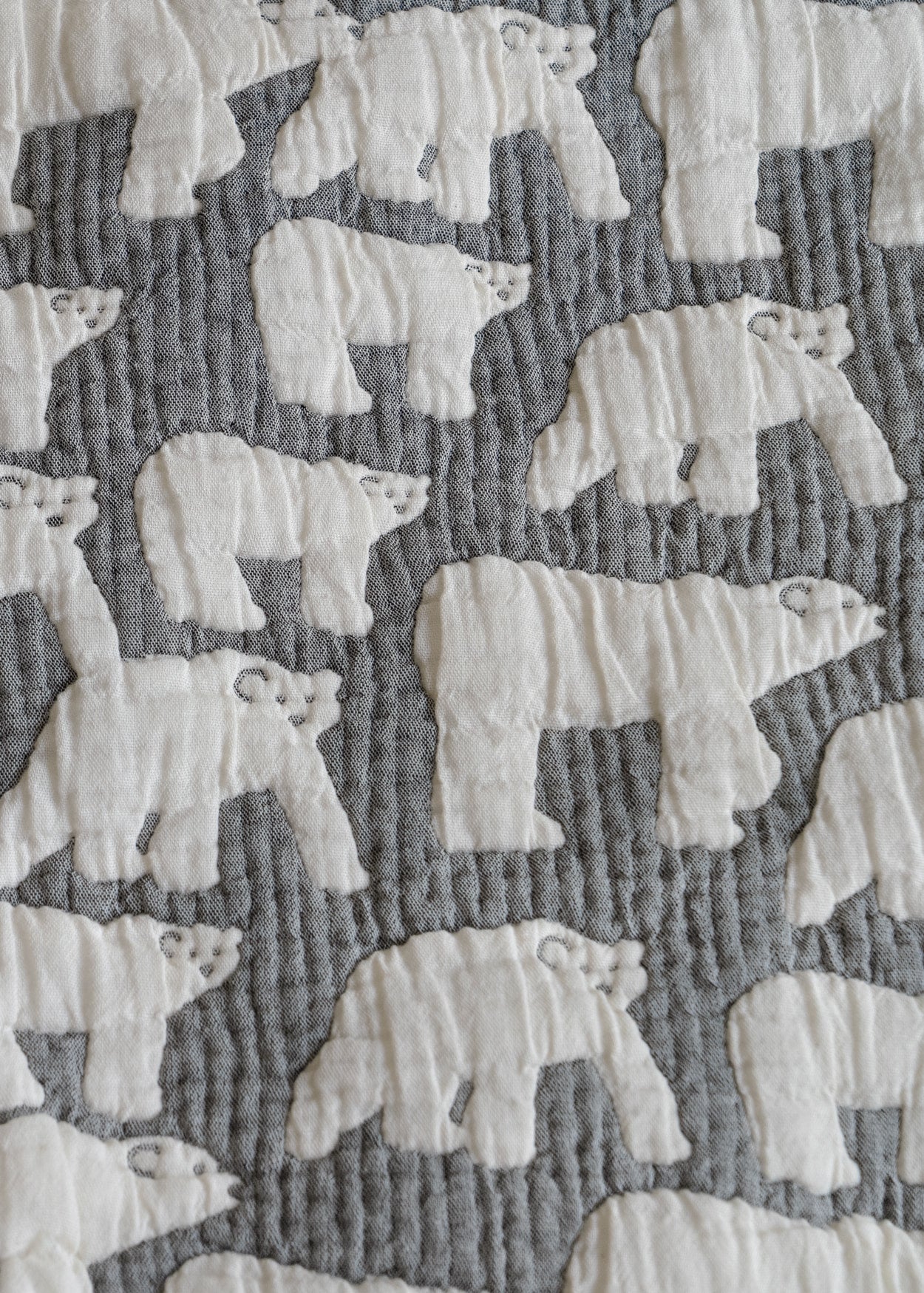 POLAR BEARS CUSHION COVER 3050 - WARMGREY