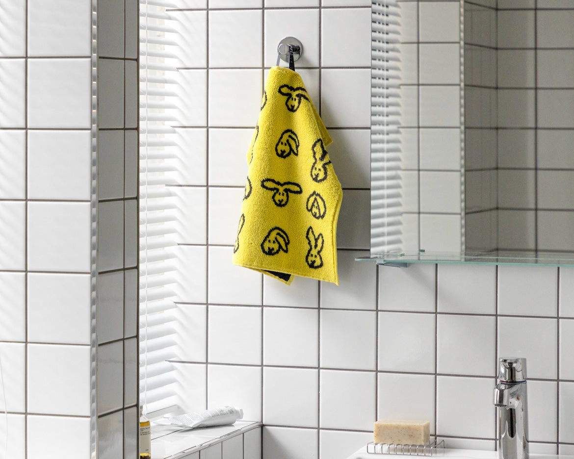 BUNNY BUNNY HAND TOWEL - YELLOW
