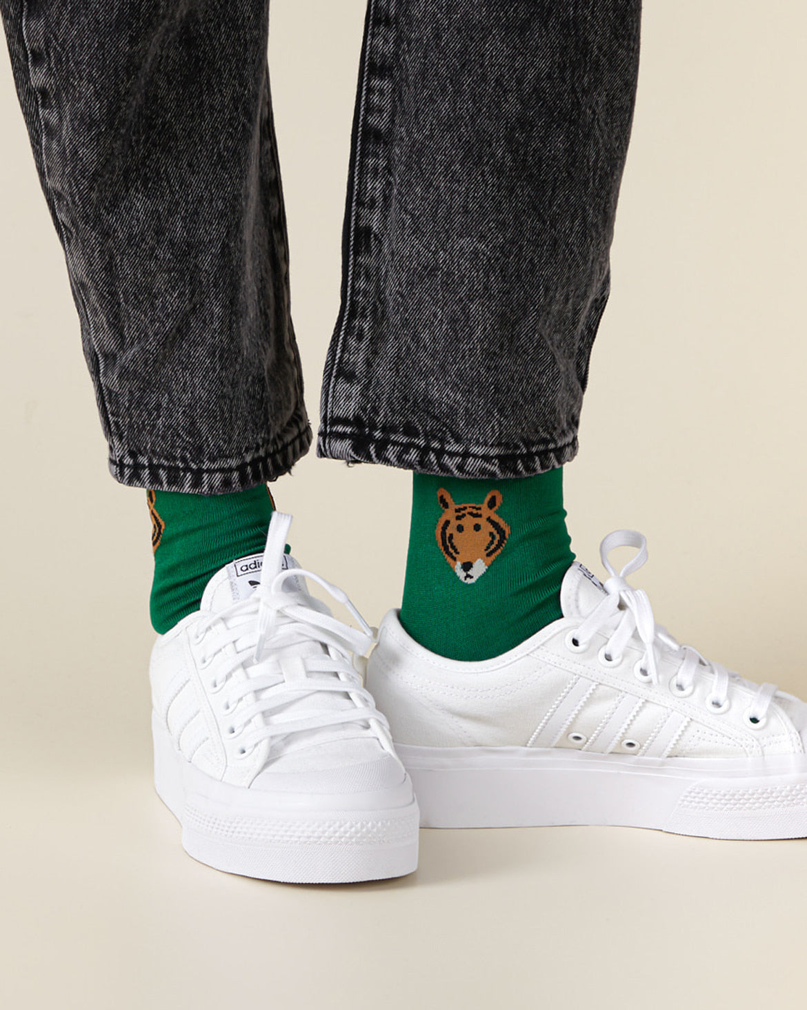 MEET TIGER SOCKS - GREEN