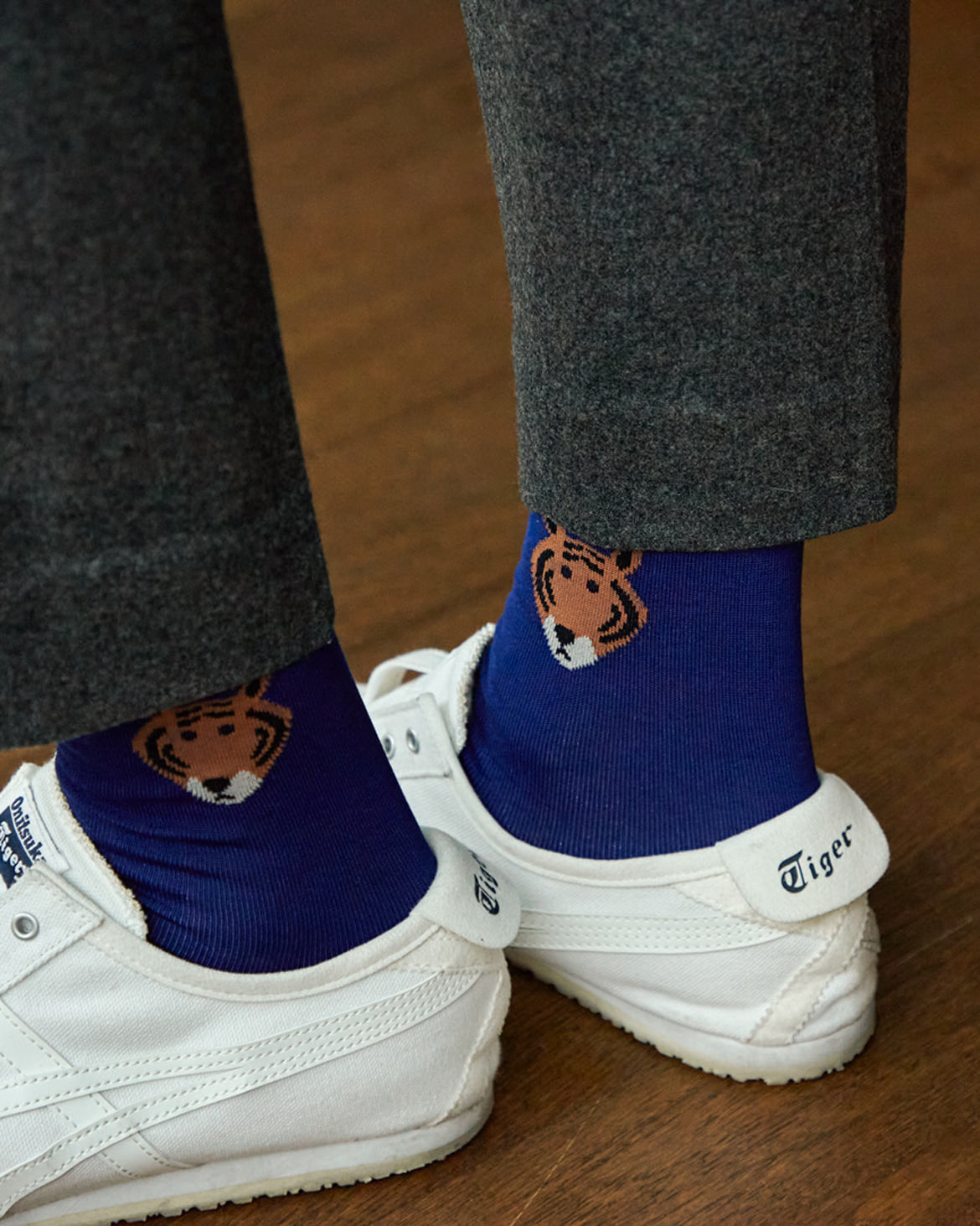 MEET TIGER SOCKS - BLUE