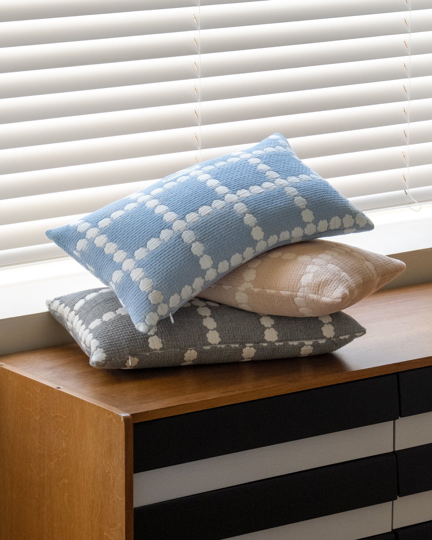 BLOSSOM CHECK COTTON MODAL CUSHION & PILLOW CASE - WARMGREY (2colors)
