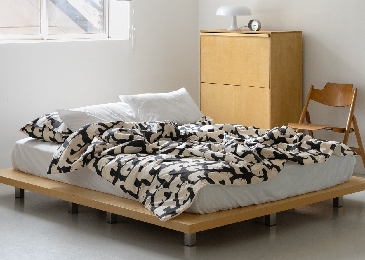 POLAR BEARS BLACK MODAL SUMMER COMFORTER