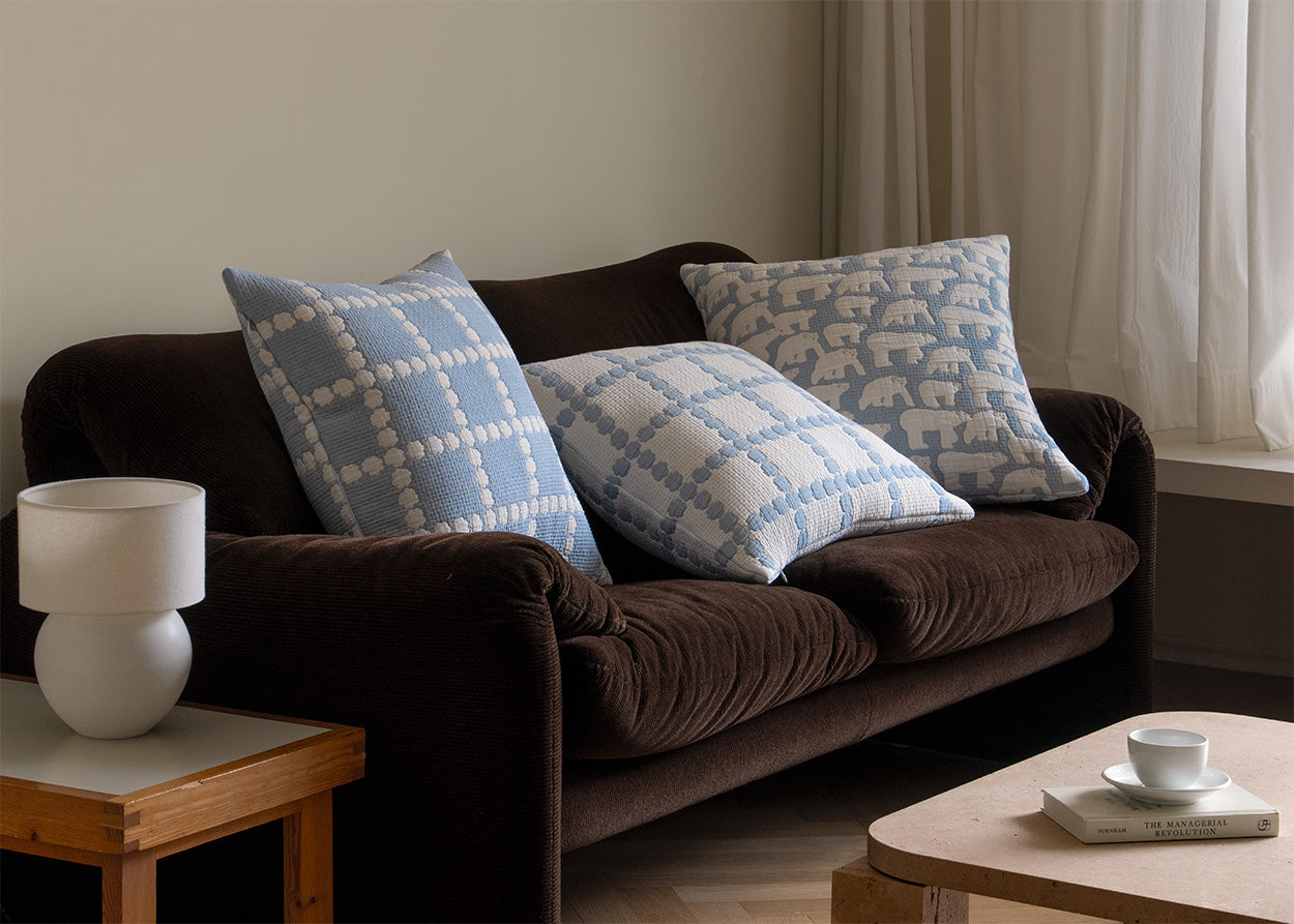 POLAR BEARS CUSHION COVER 5050 - BLUE