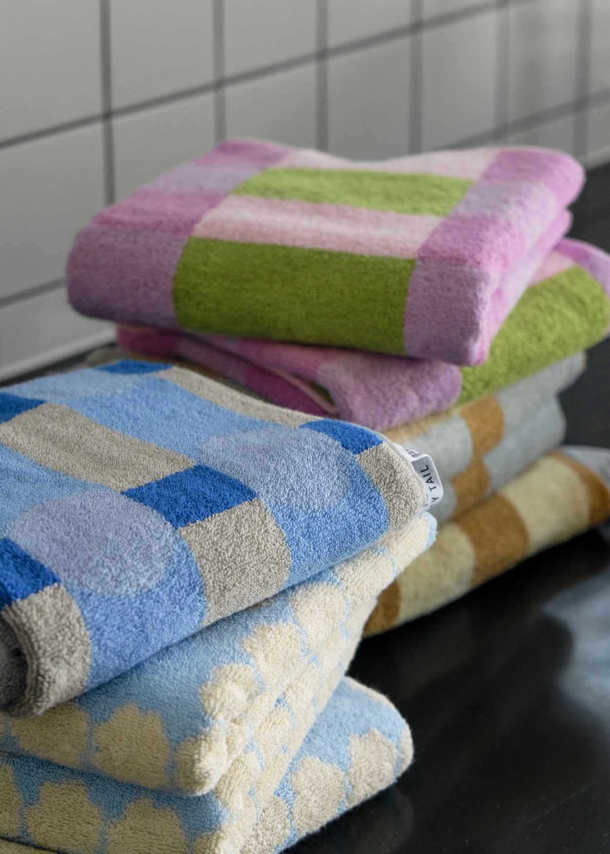 DOT CHECK FACE TOWEL - BLUE ON GREY