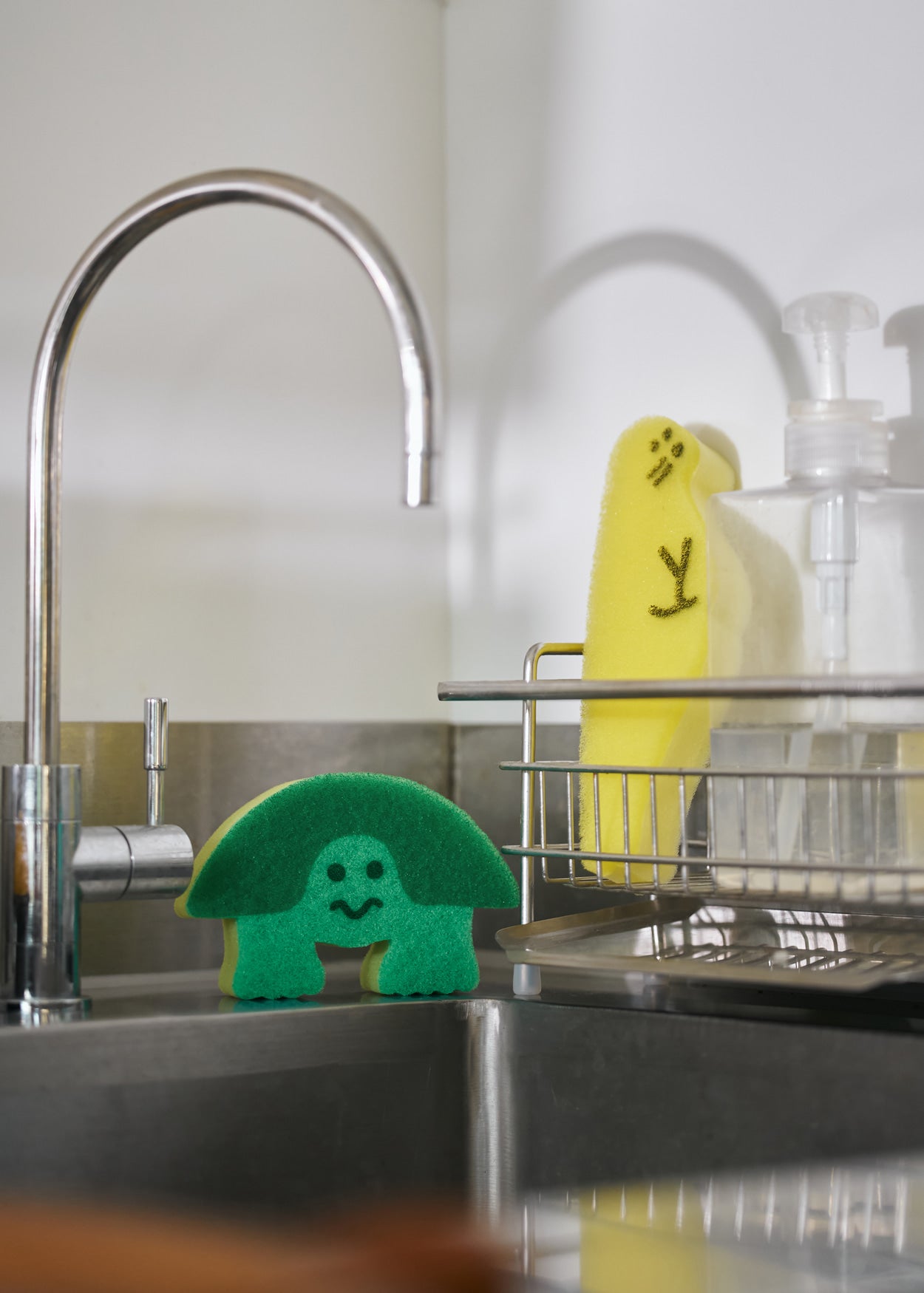 SEAL DISH SPONGE