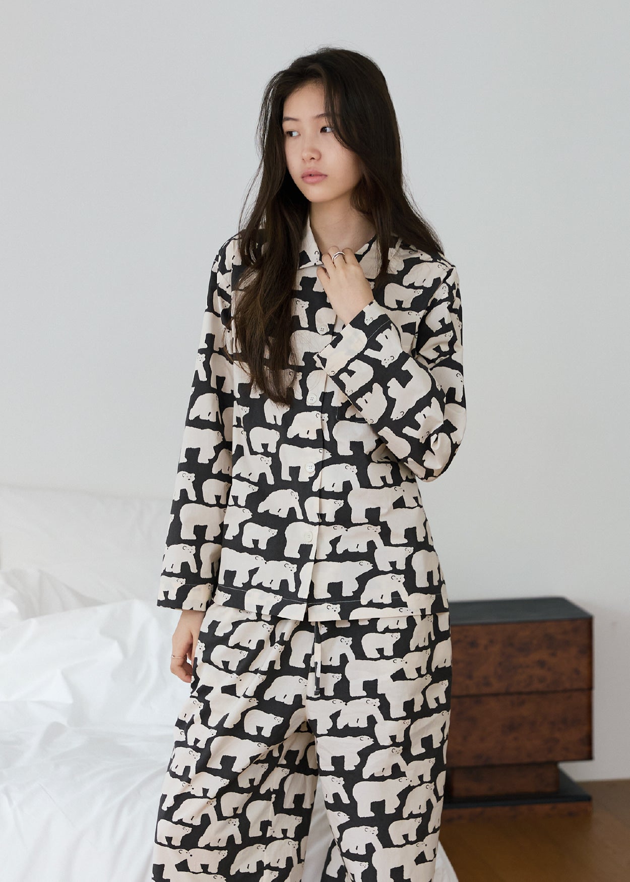 [PRE-ORDER UNTIL OCT 29] POLAR BEARS PAJAMA SET - BLACK