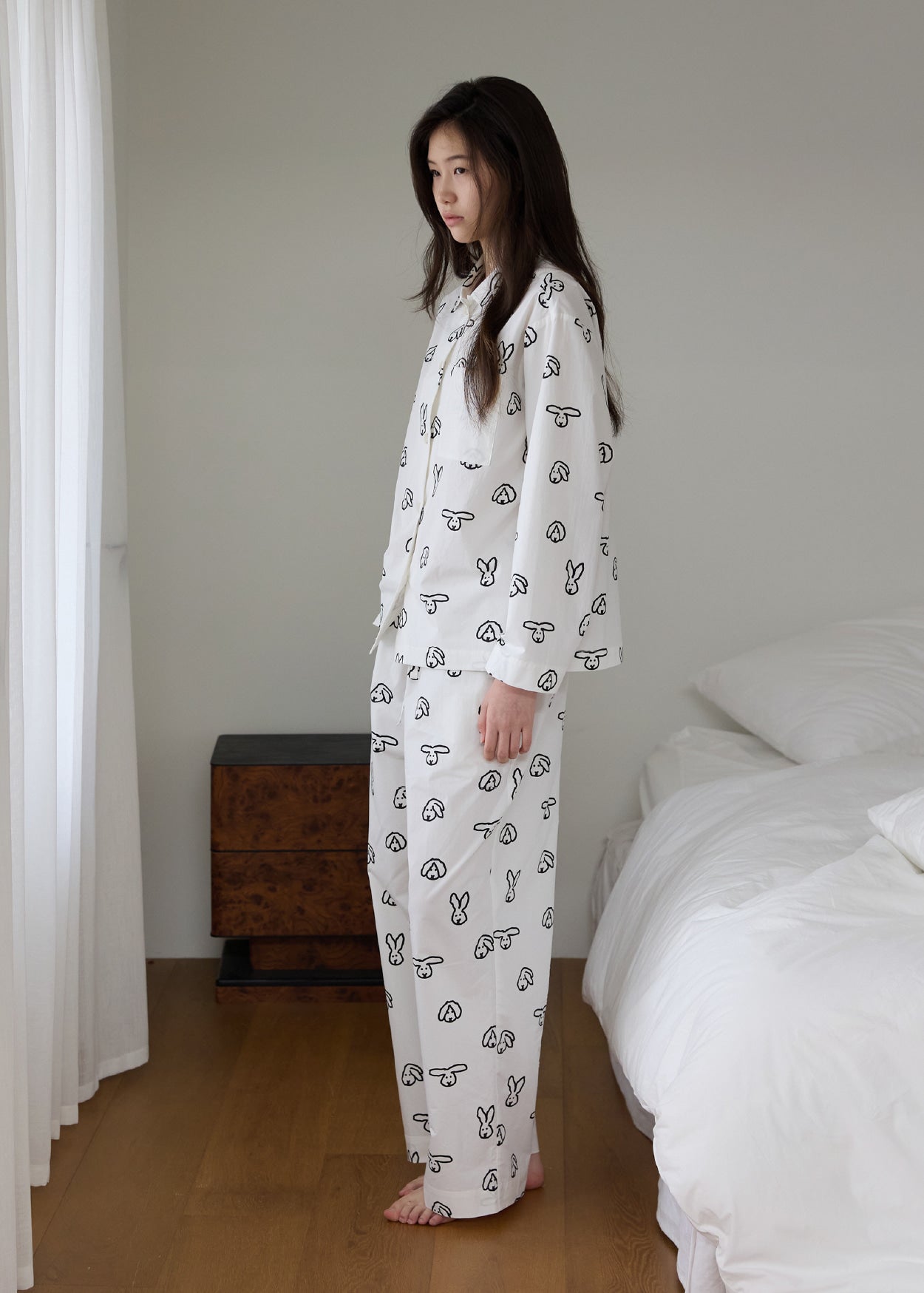 [PRE-ORDER UNTIL OCT 29] BUNNY BUNNY PAJAMA SET - IVORY
