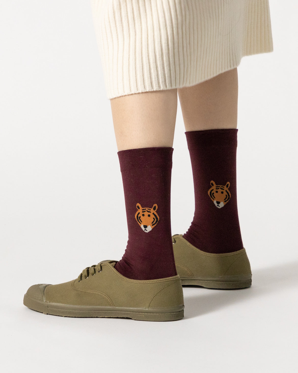 MEET TIGER SOCKS - BURGUNDY