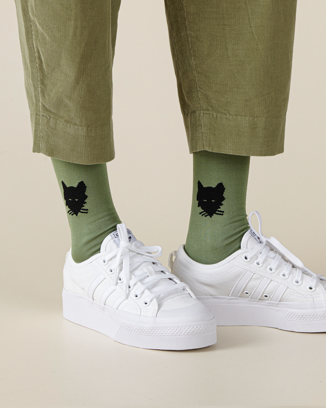 WOLF SOCKS - OLIVE