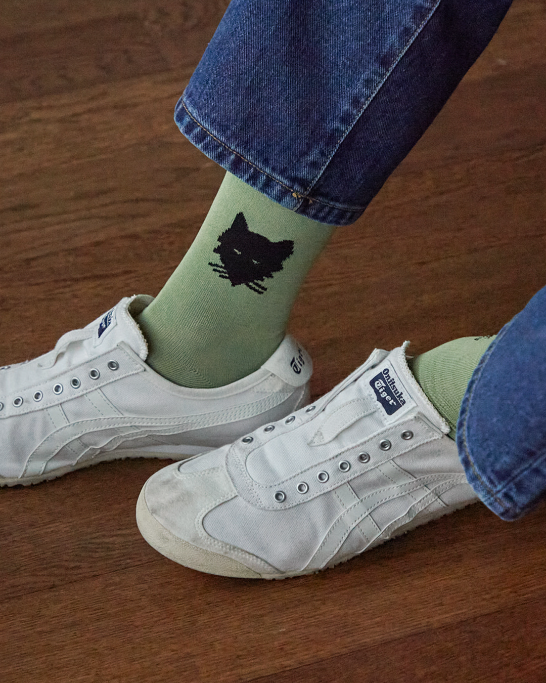 WOLF SOCKS - OLIVE